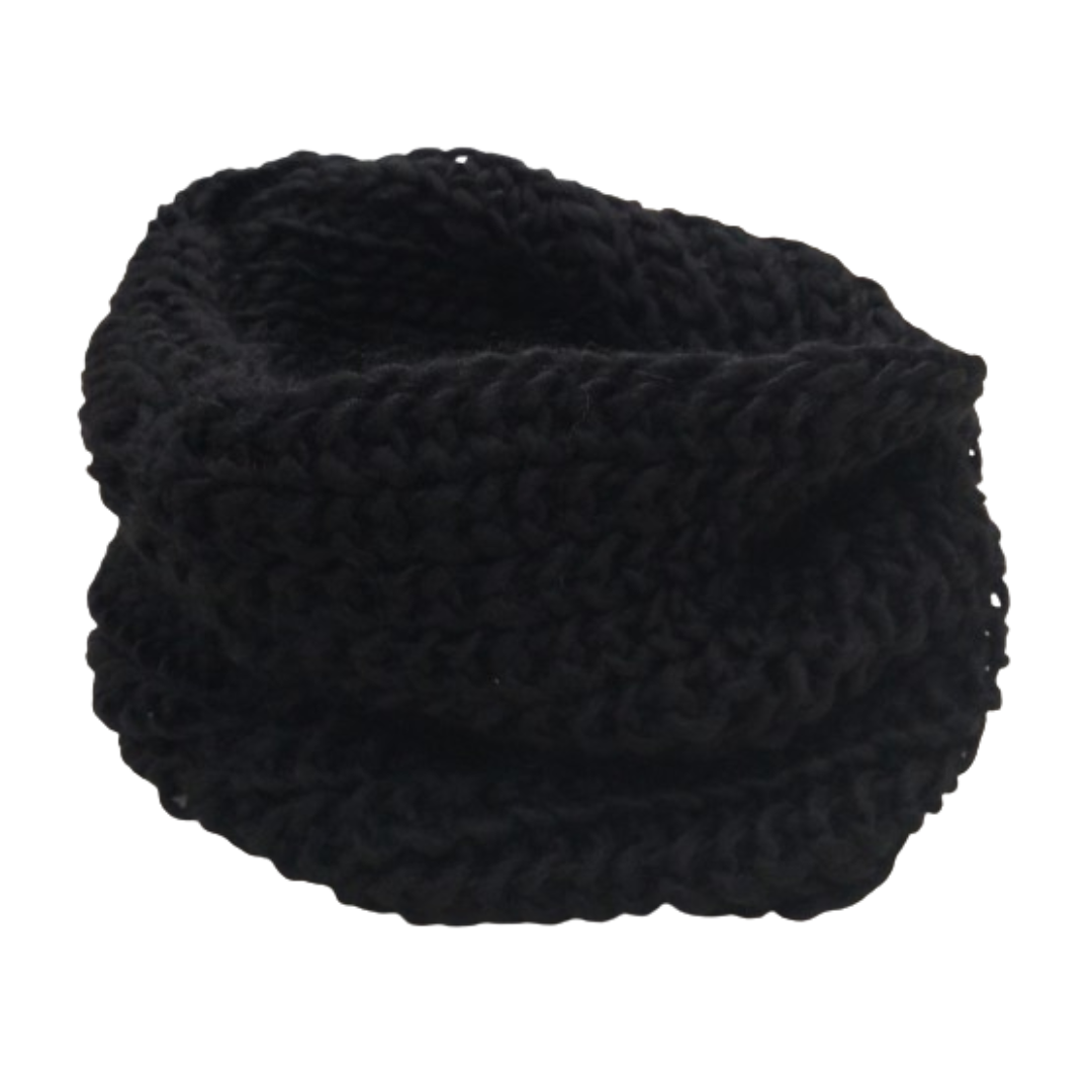 Cuello Tejido De Lana Negra