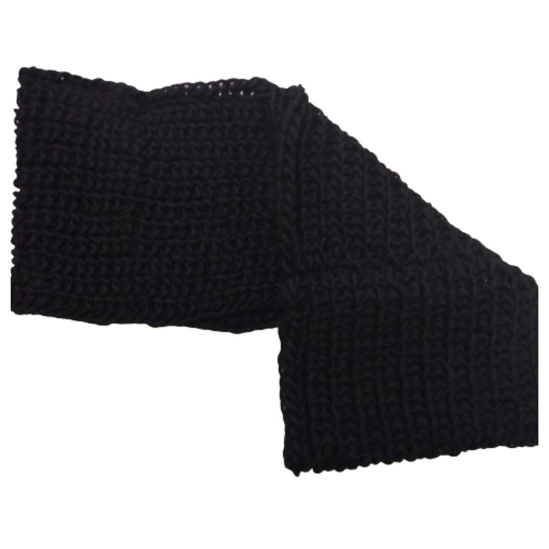 Cuello Tejido De Lana Negra