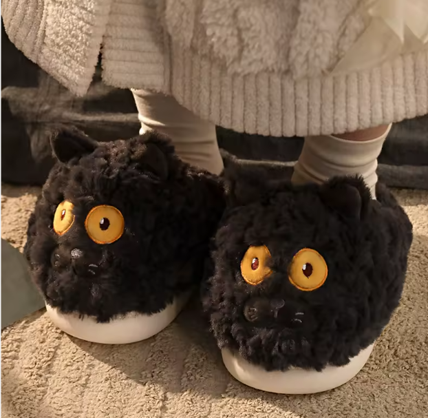 Pantuflas de Peluche Gato Negro