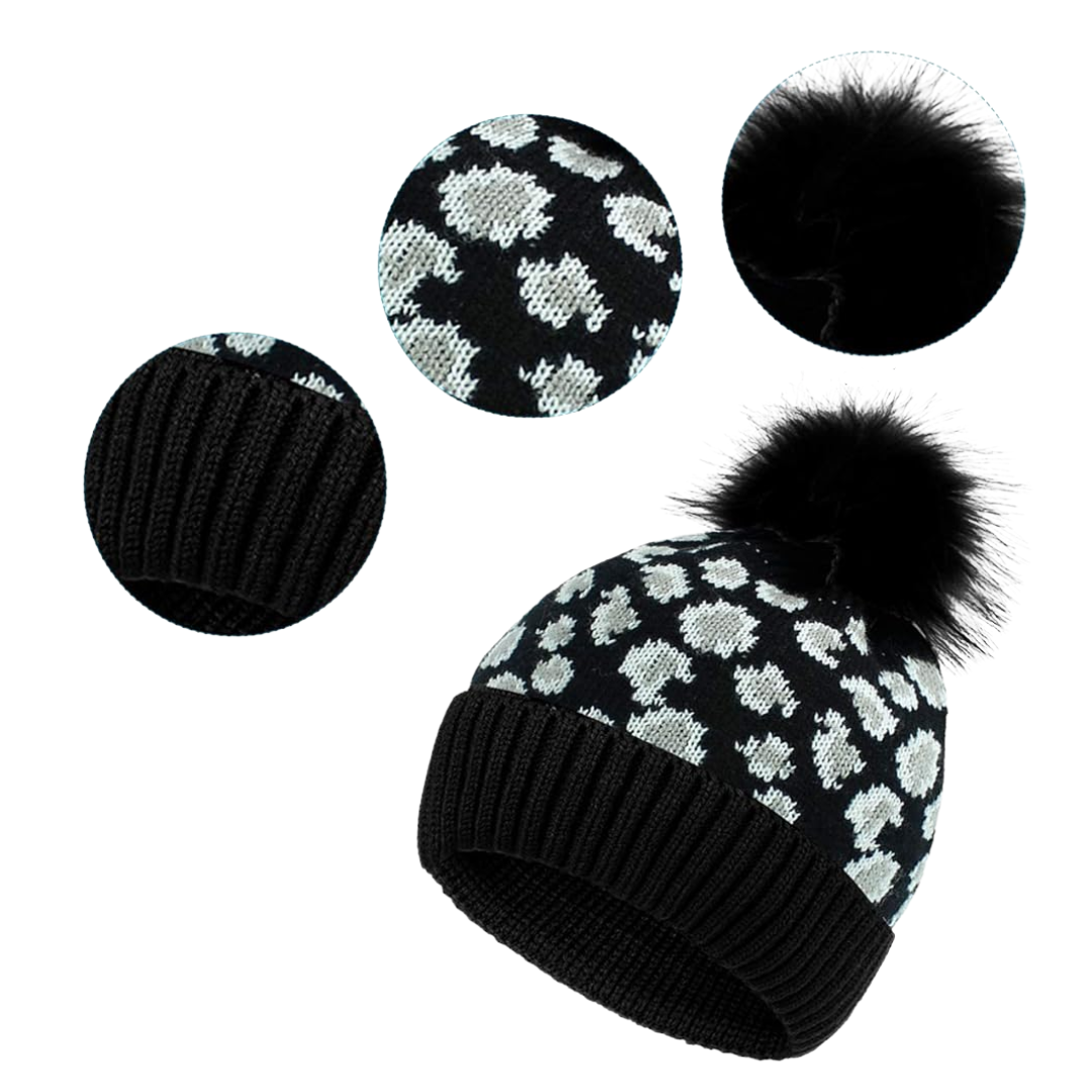 Gorro Con Pompón y Estampado De Leopardo.
